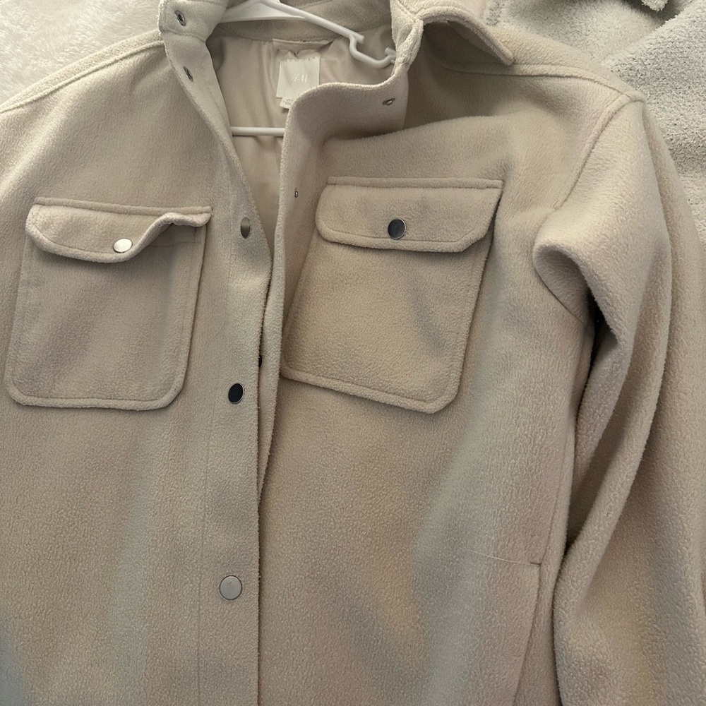 H&M cream jacket - Picture 2 of 5